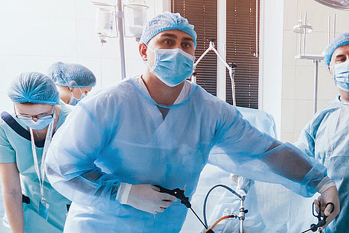Ärzteteam bei ERCP-Operation